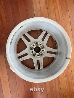 2010-2011 Mercedes E-class W212 Amg Wheel Rim 9.5jx18 A2124012402 Oem