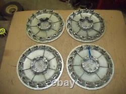 89-97 Ford Thunderbird Hubcap Rim Wheel Cover Hub Cap 15 OEM USED 883 SET 4