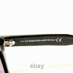 NWT- Tom Ford Julie TF685 01C Sunglasses Black Gold Trim Cateye Full Rim with Case