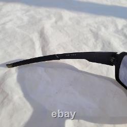 Oakley Full Metal Rim Turbine Spike Mens Black Wrap Sunglasses with Case
