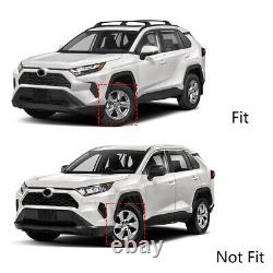 En français, cela se traduirait par : 'Enjoliveurs de roues noires pour jantes de 17 pouces Toyota RAV4 XLE 2019-2024'