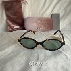 Lunettes de soleil pour femme Miu Miu Havana Gris Miroir Argent MU04ZSF REGARD VAU07F