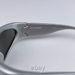 NOUVEAU Balenciaga BB0157S 004 Lunettes de soleil unisexes enveloppantes en argent gris argenté