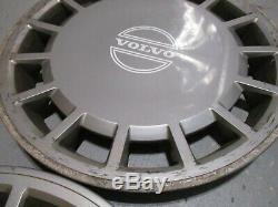 Volvo 740 Gl Wheel Centre Caps Chapeaux De Moyeu Rim Tire Couverture Hubcaps Gris Argent 15